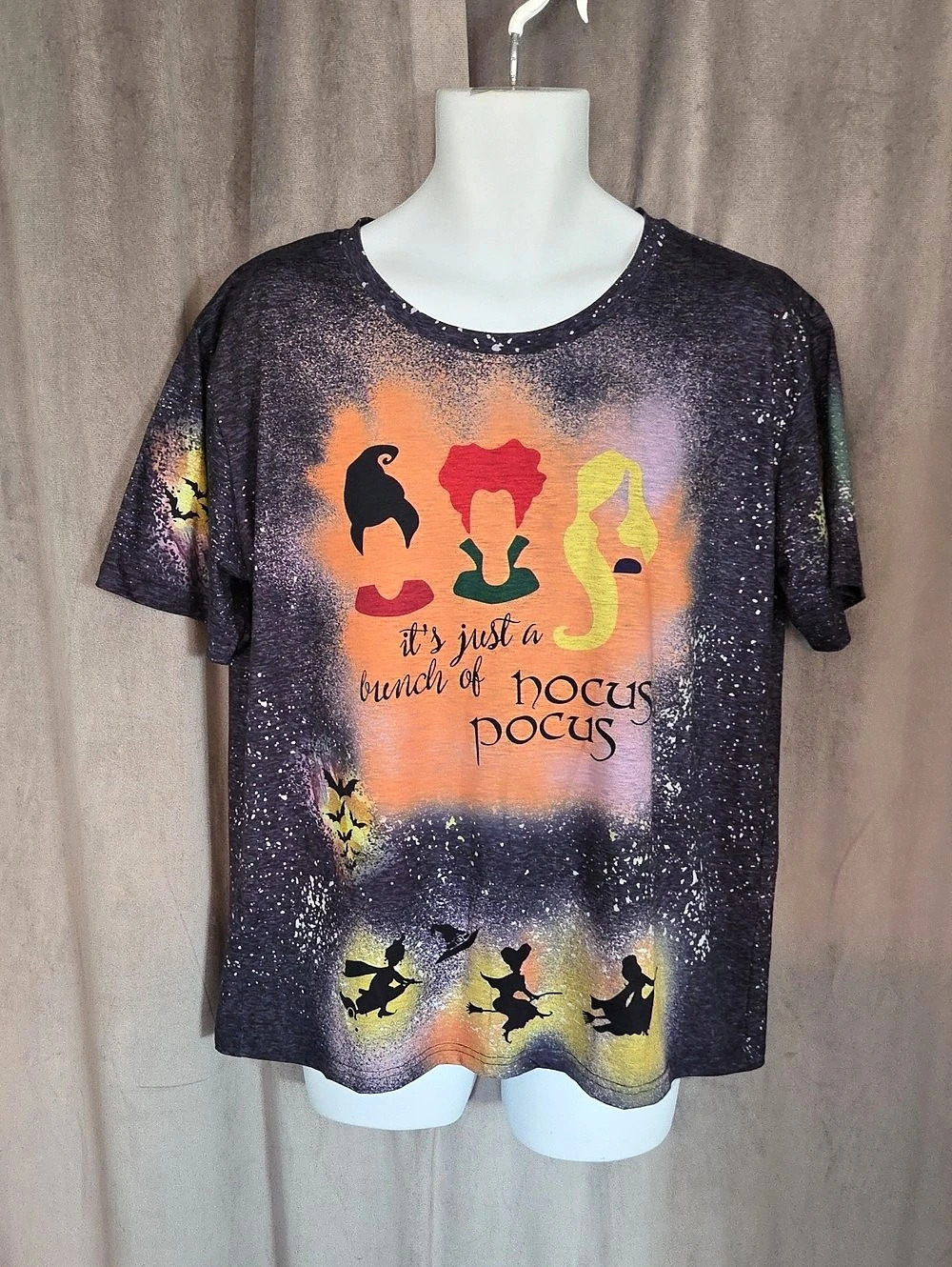 Abstract Graphic Tee in Purple & Orange Size XXL Like New